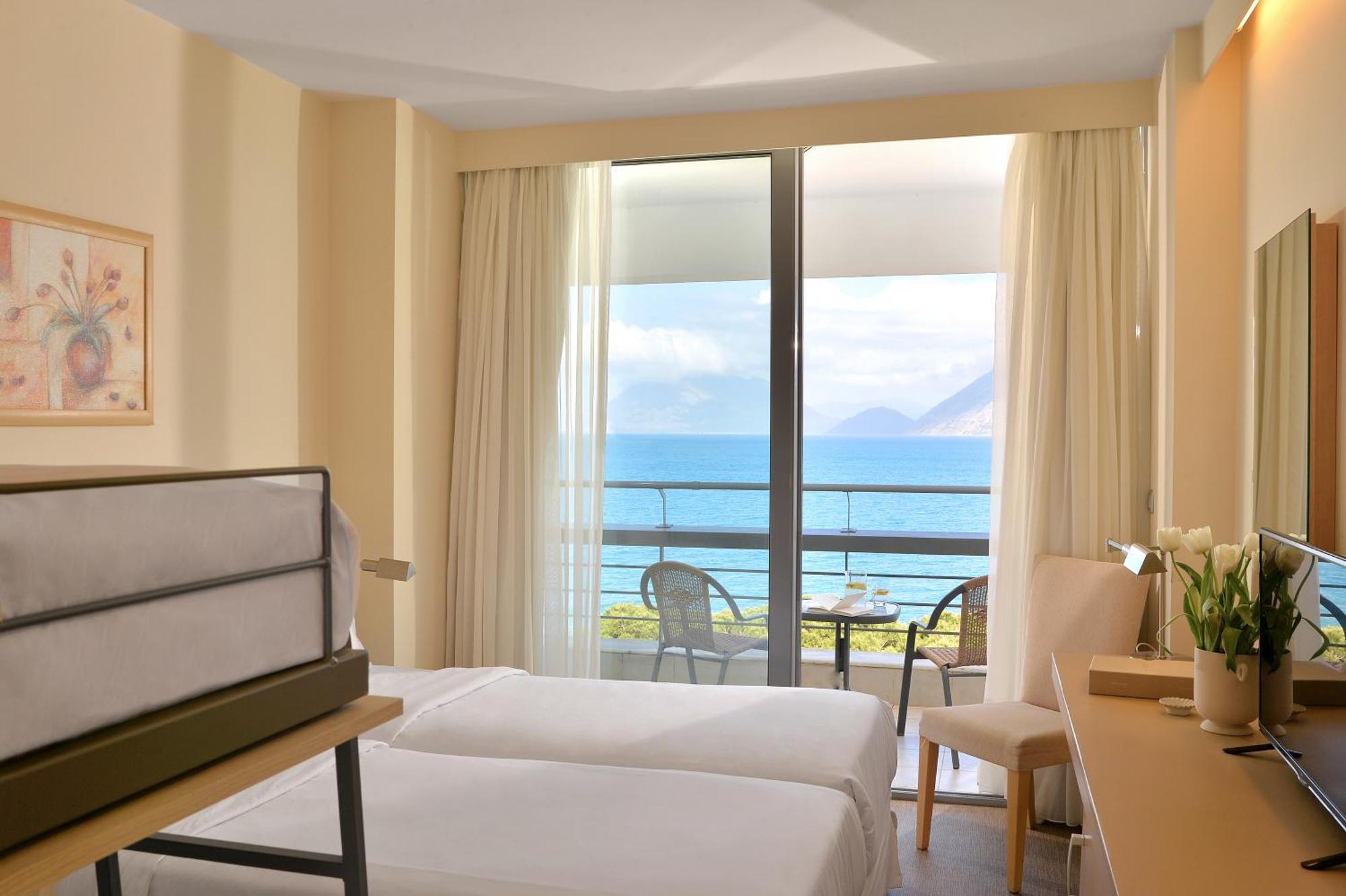 Airotel Achaia Beach Patras Esterno foto