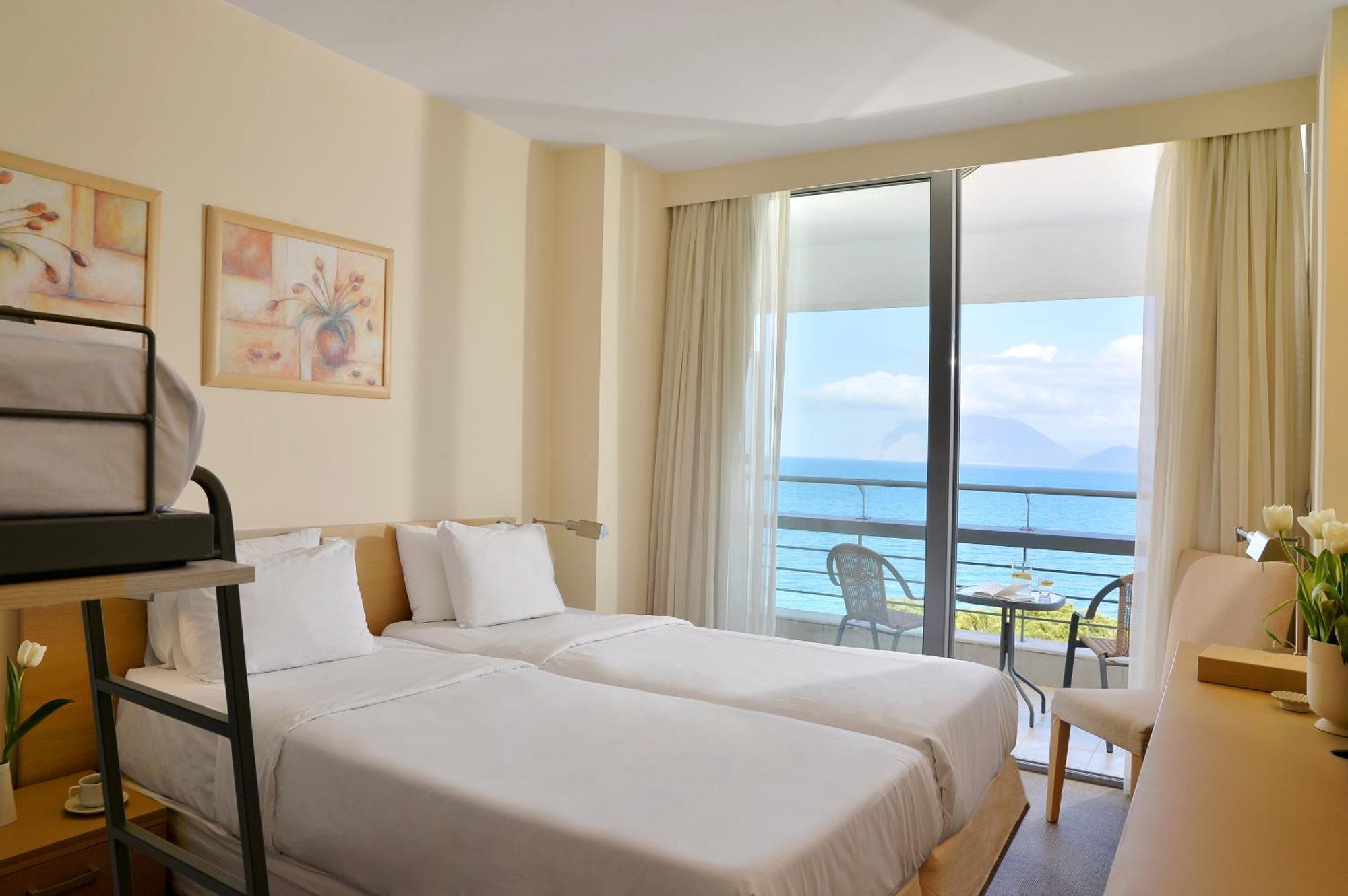 Airotel Achaia Beach Patras Esterno foto